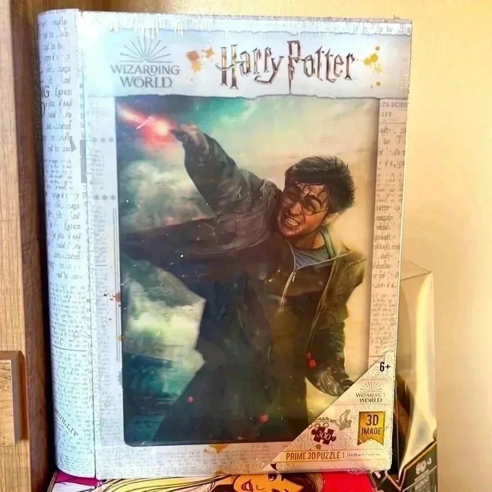 Harry‎ Potter Wizarding World Prime 3D Puzzle 300 Piece Lenticular 12x18 JXN05